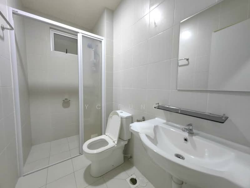 Service Residence for Rent at Meridin Bayvue @ Sierra Perdana - YC Fung - Bathroom - PropertyGuru.com.my