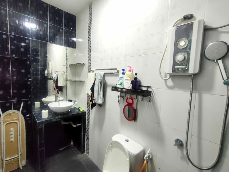 Rumah Teres 1 Tingkat untuk Dijual di Taman Nusa Bestari 2 (Iskandar Puteri (Nusajaya)) - Evelyn Heng - Bathroom - PropertyGuru.com.my