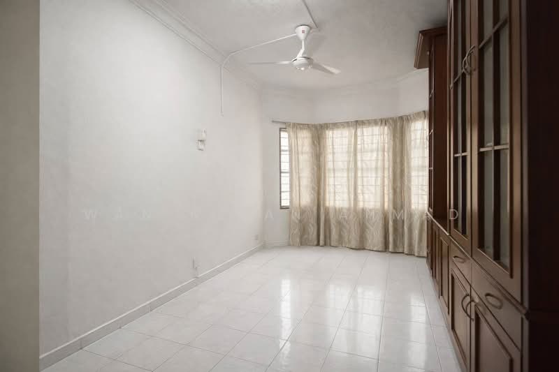 2-storey Terraced House for Sale in Seksyen 19 (Shah Alam) - Wan Azlan Ahmad - PropertyGuru.com.my
