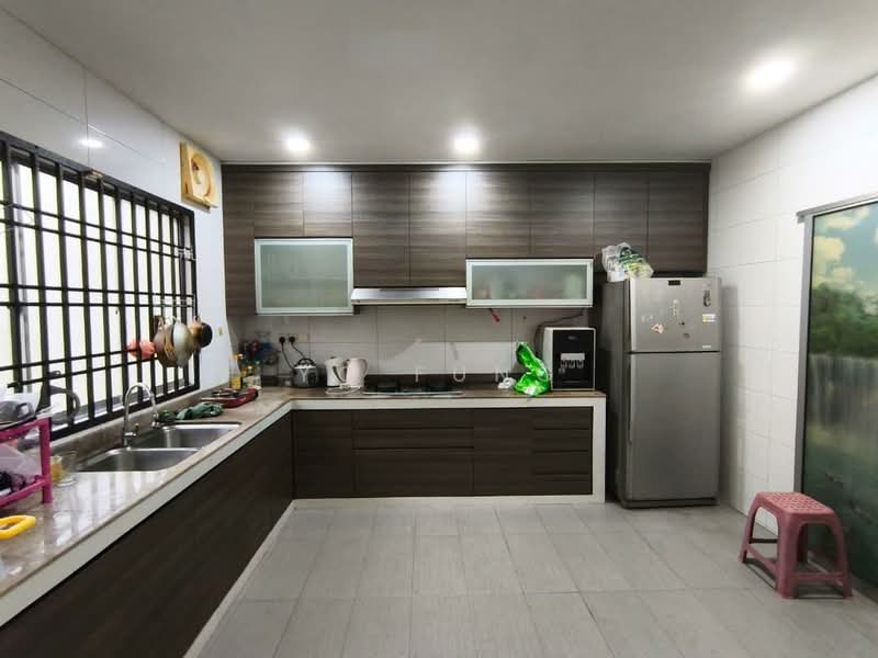 2-storey Terraced House for Rent in Taman Nusa Bestari (Iskandar Puteri (Nusajaya)) - YC Fung - Kitchen - PropertyGuru.com.my