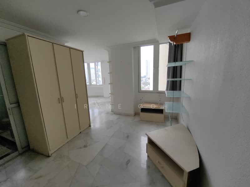 Condominium for Sale at Leisure Bay Condominium - Irene Goh - Living Room - PropertyGuru.com.my