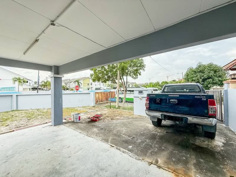 Rumah Teres 2 Tingkat untuk Dijual di Taman Tasik Puchong (Puchong) - Ilman Nahri - Exterior - PropertyGuru.com.my