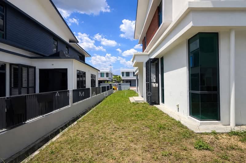 Untuk Disewa - Opus @ Lake Vicinity