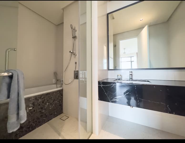 Service Residence for Rent at Oxford Residences @ Pavilion Embassy - Bee Lee Ku - Bathroom - PropertyGuru.com.my