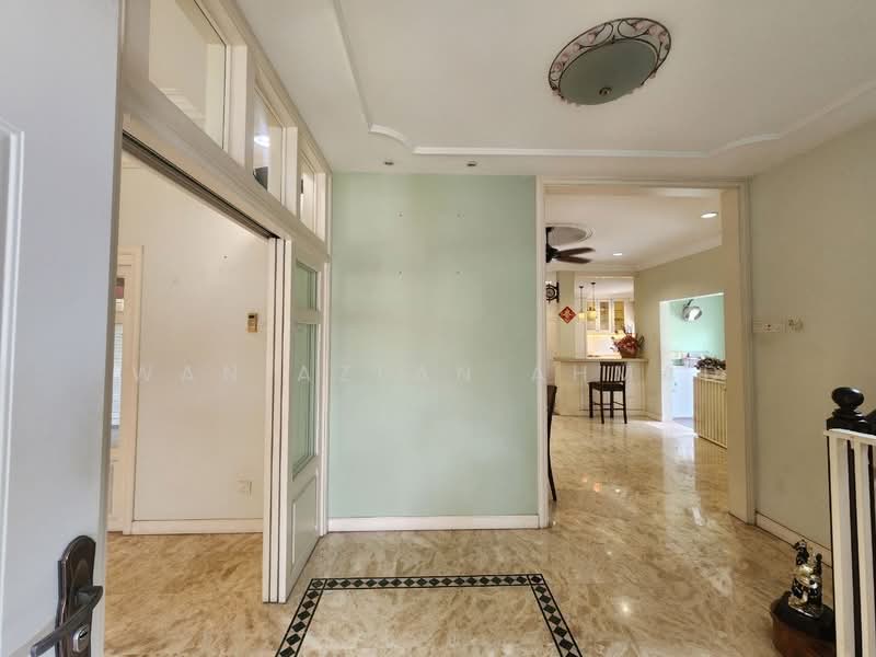 Bungalow for Sale in Bukit Jelutong (Shah Alam) - Wan Azlan Ahmad - Entrance - PropertyGuru.com.my