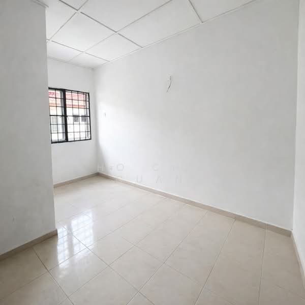2-storey Terraced House for Sale in TAMAN PUCHONG UTAMA (Puchong) - Kho Chng Guan - Interior - PropertyGuru.com.my