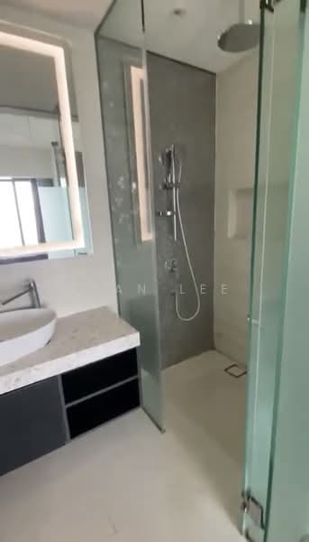 Service Residence for Sale at Star Residences One - Ryan Lee - Bathroom - PropertyGuru.com.my
