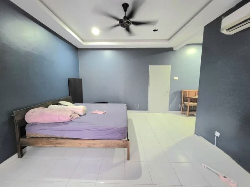 2-storey Terraced House for Sale in Telok Panglima Garang (Selangor) - Yazila Sulaimi - Bedroom - PropertyGuru.com.my