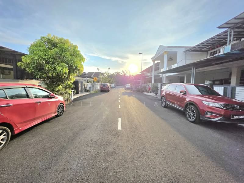 2-storey Terraced House for Sale in Telok Panglima Garang (Selangor) - Yazila Sulaimi - Exterior - PropertyGuru.com.my