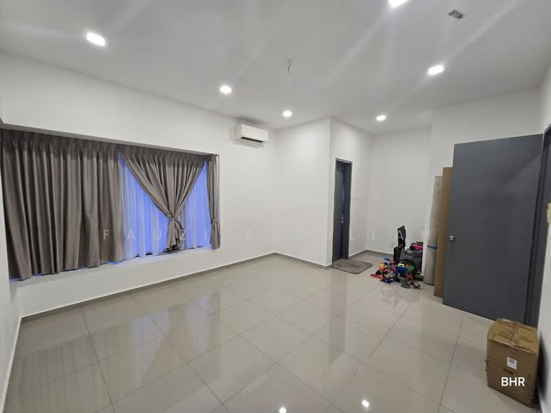 Terraced House for Sale in Bangi (Selangor) - Fauzi Abdullah - Living Room - PropertyGuru.com.my