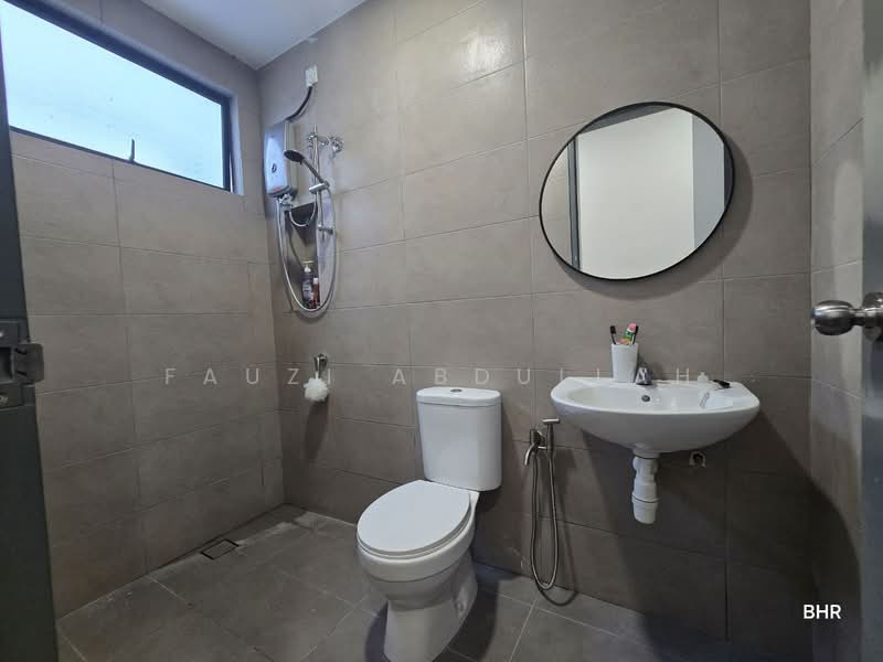 Terraced House for Sale in Bangi (Selangor) - Fauzi Abdullah - Bathroom - PropertyGuru.com.my