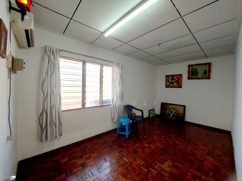 2-storey Terraced House for Sale in Tambun (Perak) - Lee Muzi - Interior - PropertyGuru.com.my