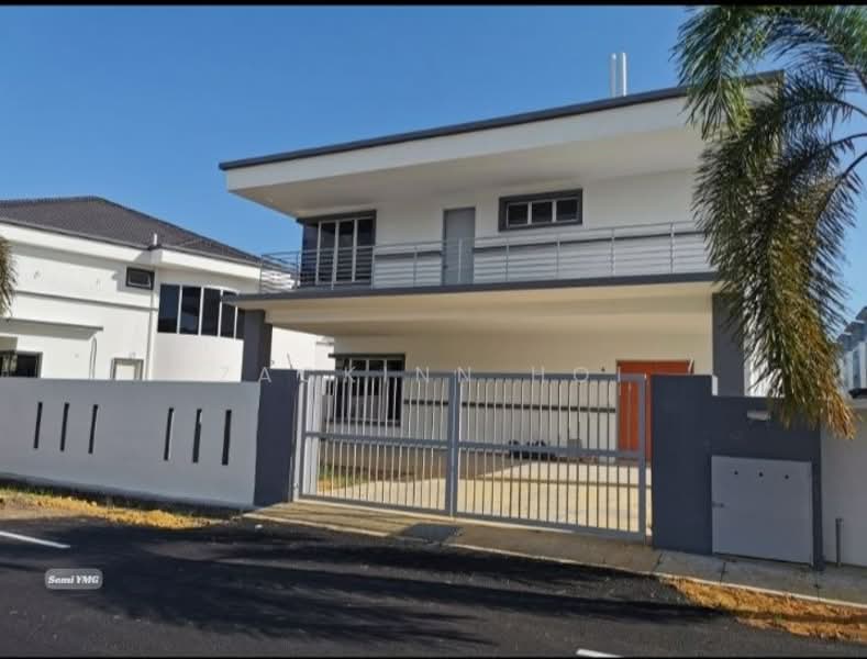 Bungalow for Sale in Taman Sejahtera (Klang) - Zackinn Hoi - Exterior - PropertyGuru.com.my