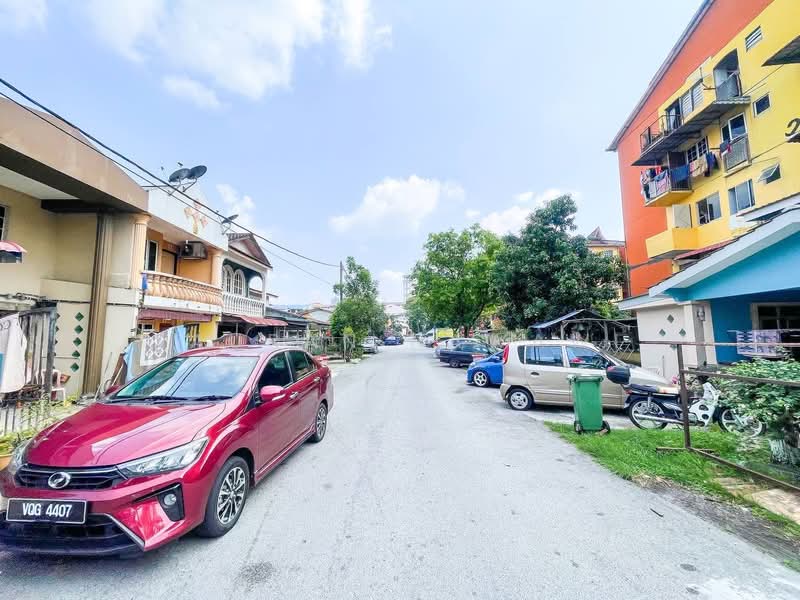 Rumah Teres 2 Tingkat untuk Dijual di Petaling Jaya (Selangor) - Fauran Nawawi - PropertyGuru.com.my