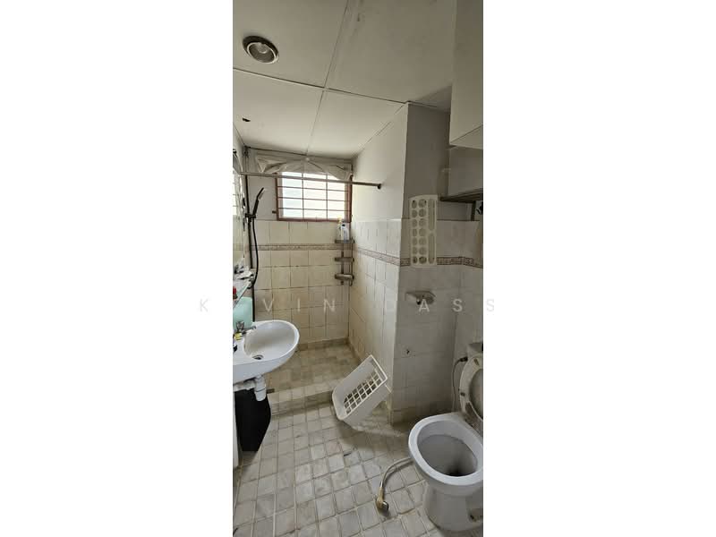 Apartment for Sale at Pangsapuri Saraka - Kevin Dass - Bathroom - PropertyGuru.com.my