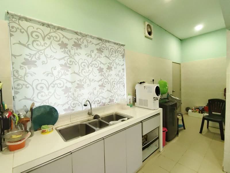 Rumah Teres 1 Tingkat untuk Dijual di Shah Alam (Selangor) - Azwa Abas - Kitchen - PropertyGuru.com.my