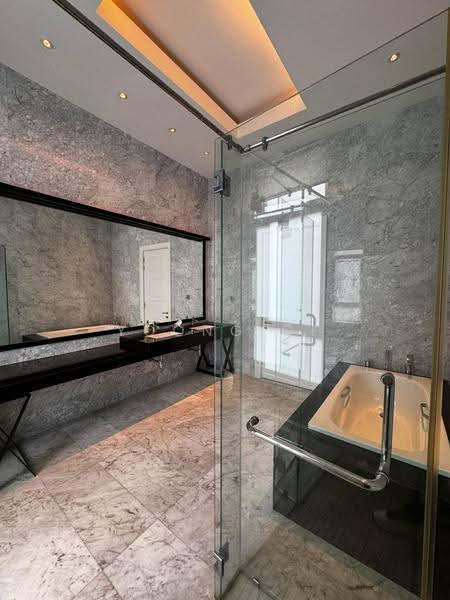 Bungalow House for Sale in Damansara Heights (Kuala Lumpur) - Yoong CF - Bathroom - PropertyGuru.com.my