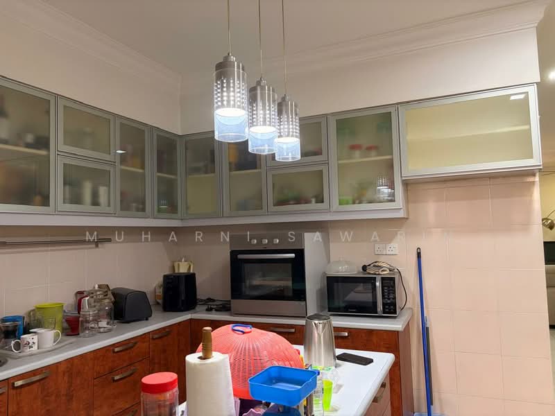 Rumah Teres untuk Dijual di Bukit Jelutong (Shah Alam) - muharni sawarin - Kitchen - PropertyGuru.com.my