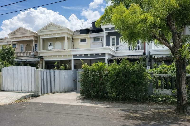 Rumah Teres 2 Tingkat untuk Dijual di Usj 11 (Subang Jaya) - Afiqah . - Exterior - PropertyGuru.com.my