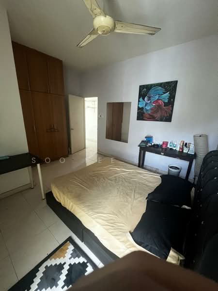 Servis Apartment untuk Dijual di Metropolitan Square - Soo See Beng - Bedroom - PropertyGuru.com.my