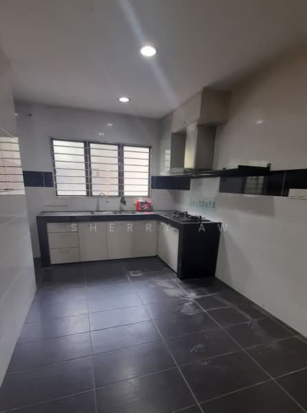 2-storey Terraced House for Sale in Taman Sri Endah (Sri Petaling) - Sherry Aw - Kitchen - PropertyGuru.com.my