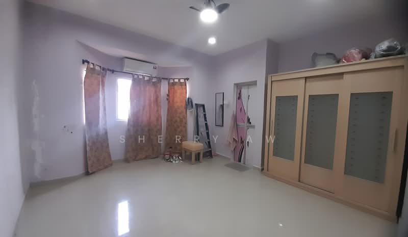2-storey Terraced House for Sale in Taman Sri Endah (Sri Petaling) - Sherry Aw - Bedroom - PropertyGuru.com.my