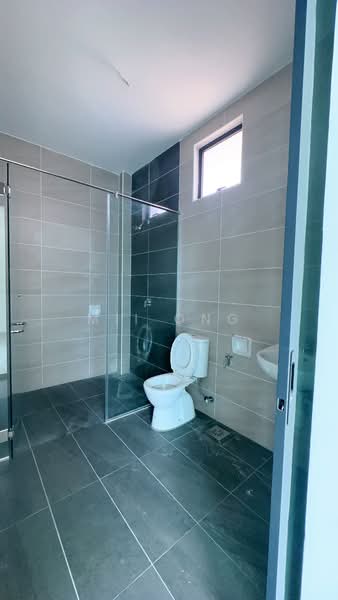 Semi-Detached House for Sale in Tanjong Minyak (Melaka) - Mii Ong - Bathroom - PropertyGuru.com.my