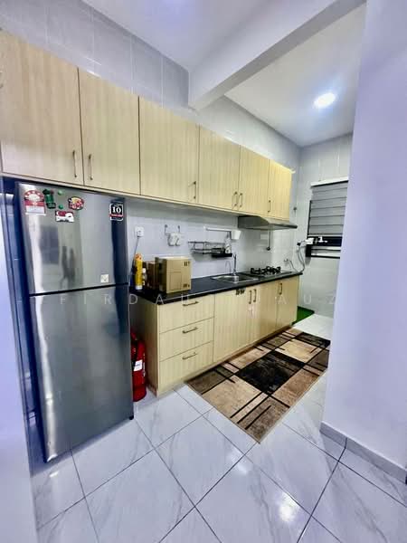 Apartment for Sale at Putra Impian - Firdaus Dauz - Kitchen - PropertyGuru.com.my
