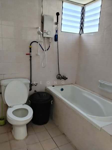 Condominium for Rent at Miami Green - Leong . - Bathroom - PropertyGuru.com.my