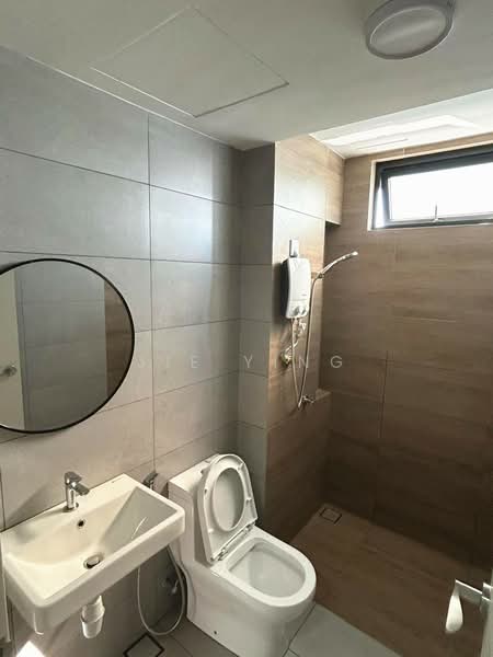 Pangsapuri untuk Disewa di Vivo Executive Apartment - Jie Ying - Bathroom - PropertyGuru.com.my