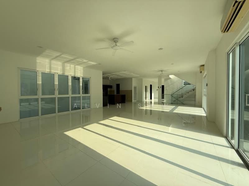 Twin Villa for Sale in Taman Melawati (Ulu Kelang) - Alvin Sow - Living Room - PropertyGuru.com.my