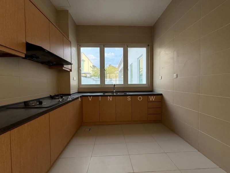 Twin Villa for Sale in Taman Melawati (Ulu Kelang) - Alvin Sow - Kitchen - PropertyGuru.com.my
