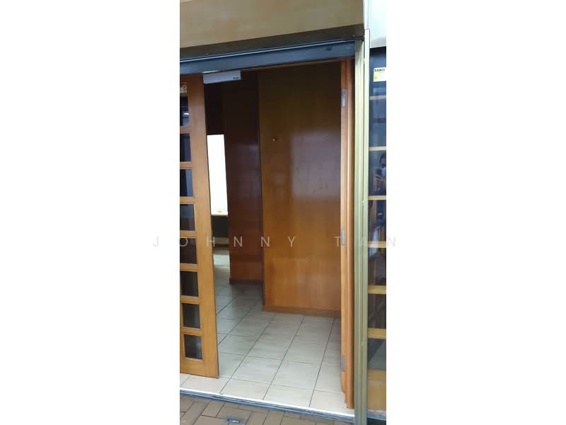 Retail Space for Sale in Kuala Lumpur (Kuala Lumpur) - Johnny Tan - Entrance - PropertyGuru.com.my