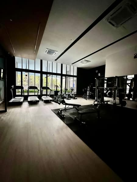 Service Residence for Sale at Renna Residence @ The NorthBank - Alice Kon - Gym - PropertyGuru.com.my
