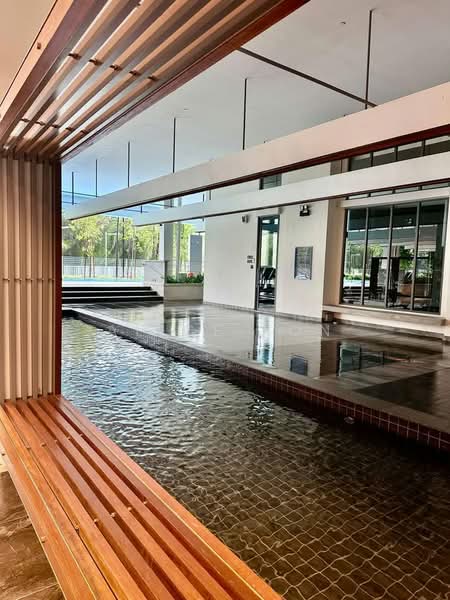 Service Residence for Sale at Renna Residence @ The NorthBank - Alice Kon - Lobby - PropertyGuru.com.my