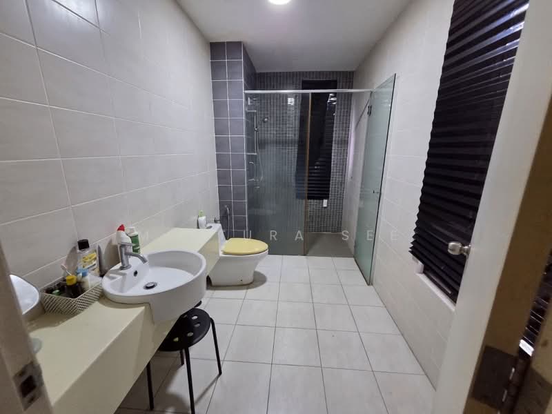 Townhouse for Sale in Shah Alam (Selangor) - Mastura See - Bathroom - PropertyGuru.com.my