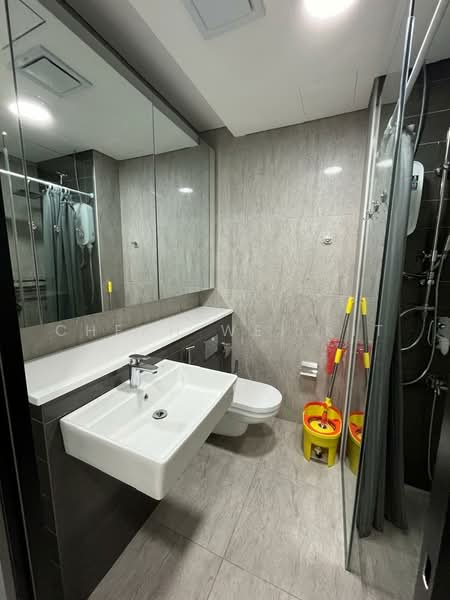 Servis Apartment untuk Dijual di Cantara Residences - Cheah Wei Kit - Bathroom - PropertyGuru.com.my