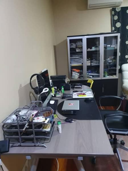 Semi-Detached House for Sale in Ampang (Selangor) - Alvin Sow - Study - PropertyGuru.com.my