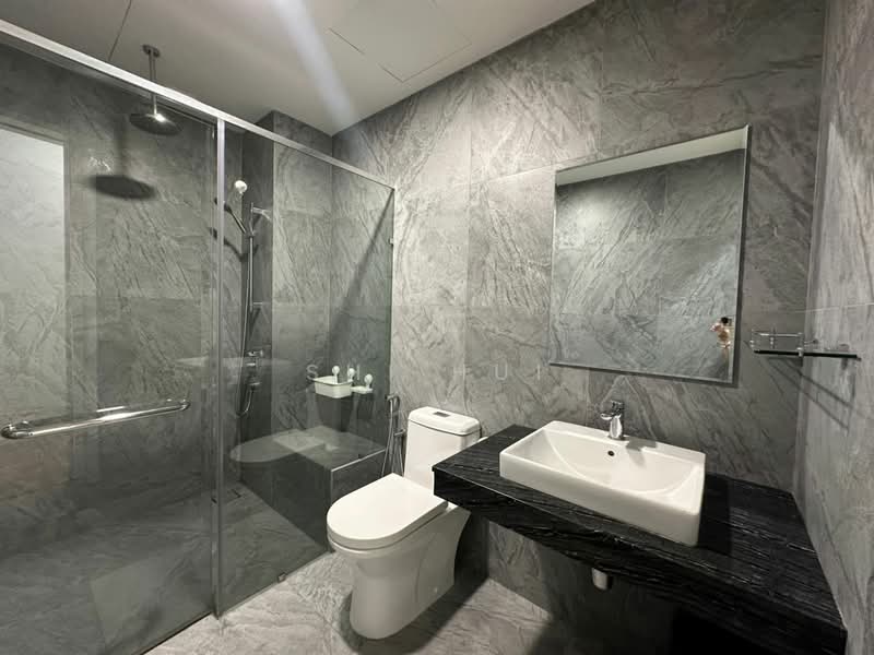 Servis Apartment untuk Disewa di The Goodwood Residence - Shi Hui - Bathroom - PropertyGuru.com.my