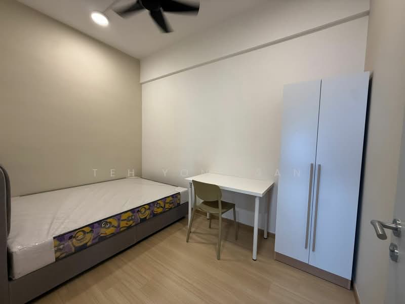 Servis Apartment untuk Disewa di BeCentral @ i-City - Teh Yong San - Bedroom - PropertyGuru.com.my