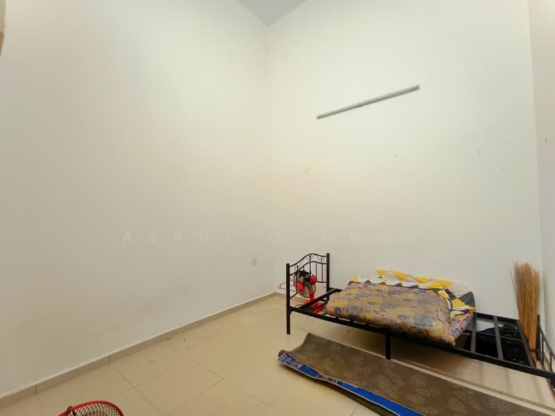 Rumah Teres 1 Tingkat untuk Dijual di Lukut (Negeri Sembilan) - Azrul Othman - Bedroom - PropertyGuru.com.my