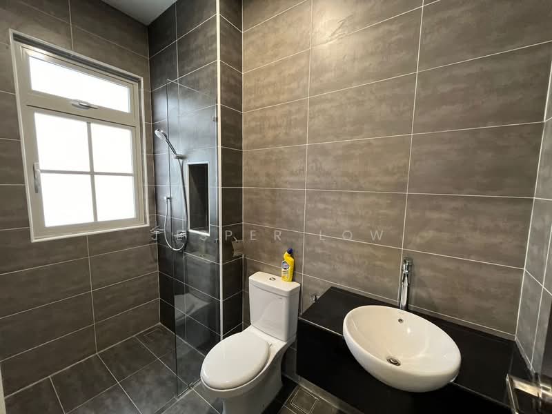 Rumah Kluster untuk Disewa di Taman Ekoflora (Johor Bahru) - Jesper Low - Bathroom - PropertyGuru.com.my
