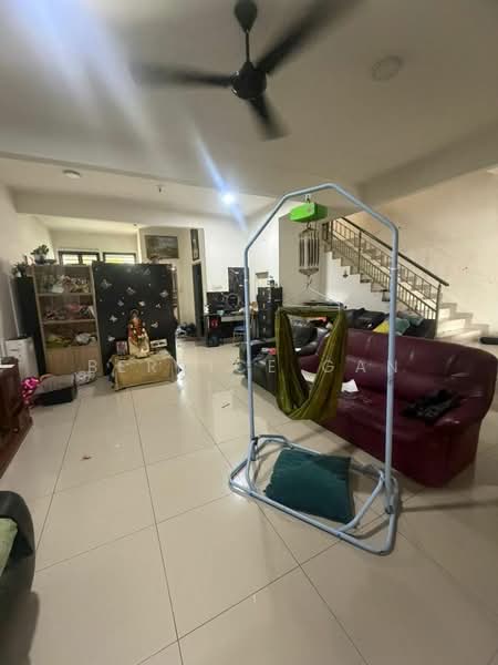 Rumah Teres 2 Tingkat untuk Dijual di Taman Rinting (Masai) - Bernice Gan - Living Room - PropertyGuru.com.my