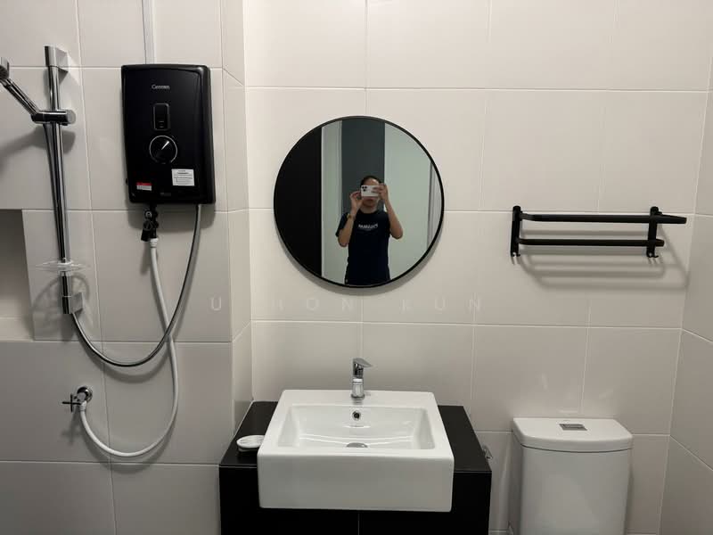 Rumah Teres 2 Tingkat untuk Disewa di Iskandar Puteri (Nusajaya) (Johor) - U Hon Kun - Bathroom - PropertyGuru.com.my