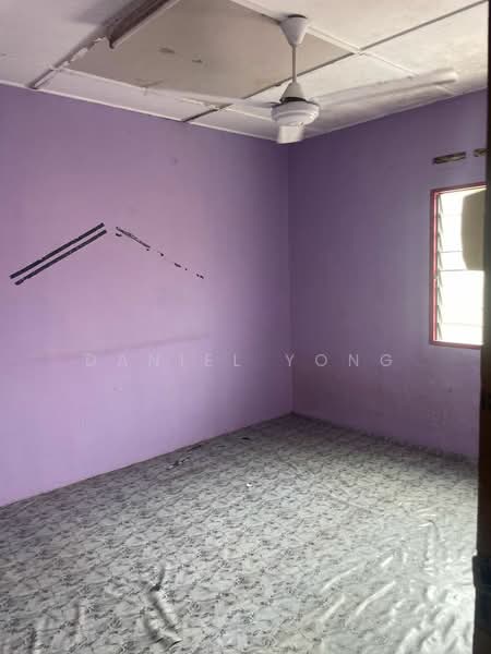 2-storey Terraced House for Sale in Taman Gunung Emas (Labis) - Daniel Yong - Interior - PropertyGuru.com.my