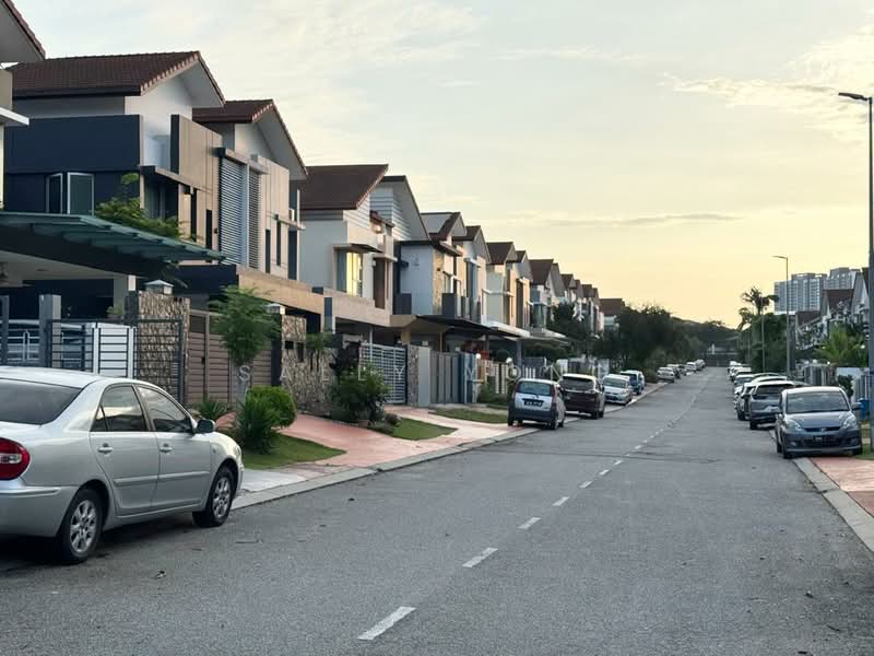 Semi-Detached House for Sale in Setia Alam (Selangor) - Sally Yong - Exterior - PropertyGuru.com.my