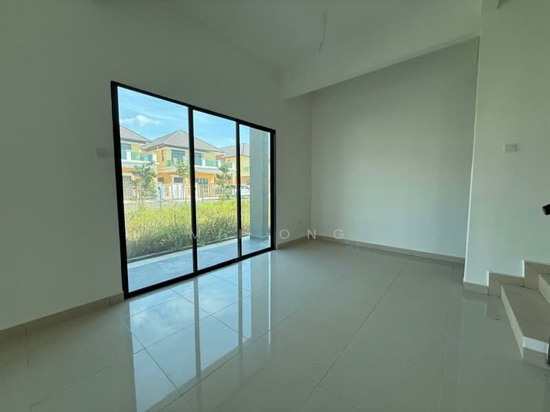 Rumah Teres 2 Tingkat untuk Dijual di Tanjong Minyak (Melaka) - Mii Ong - Living Room - PropertyGuru.com.my