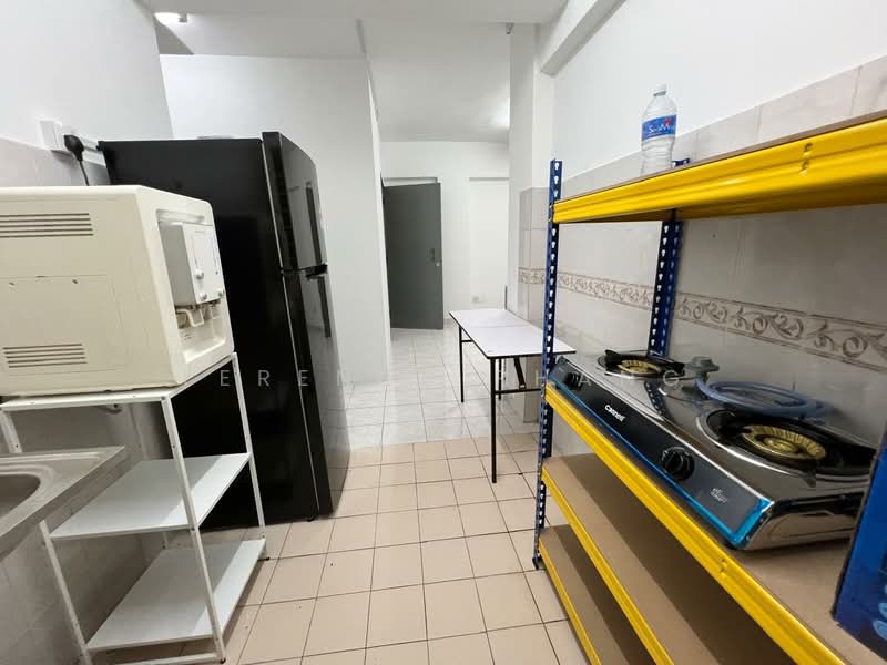 Pangsapuri untuk Disewa di Pelangi Apartment - Terence Phang - Kitchen - PropertyGuru.com.my