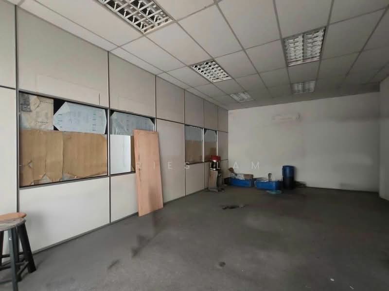 Cluster Factory for Rent in Kawasan Perindustrian Mount Austin (Tebrau) - Aries Lam - Interior - PropertyGuru.com.my