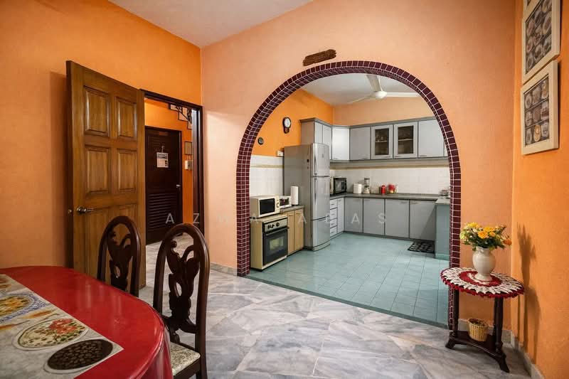 2-storey Terraced House for Sale in Subang Jaya (Selangor) - Azwa Abas - Kitchen - PropertyGuru.com.my